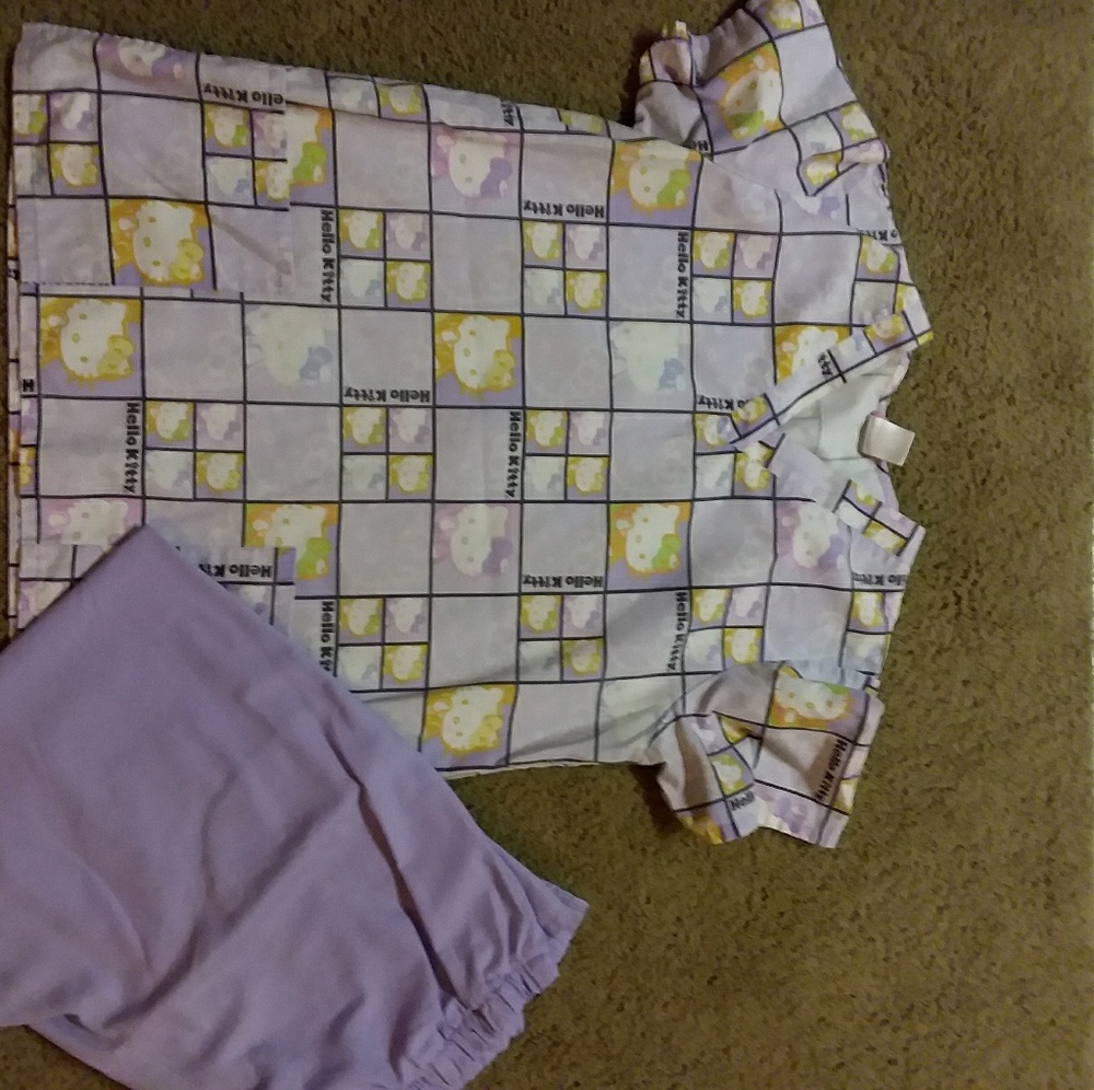 Scrub sets - lot of 2